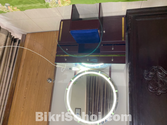 Led light vanity dressing table